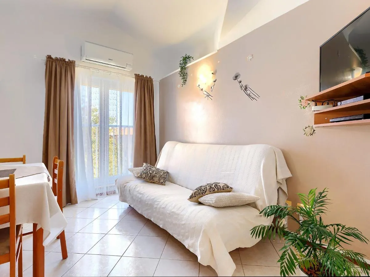 Apartment Bruno-2 By Interhome Umag